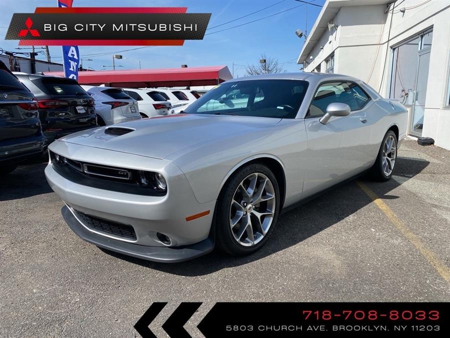 2022 Dodge Challenger GT photo