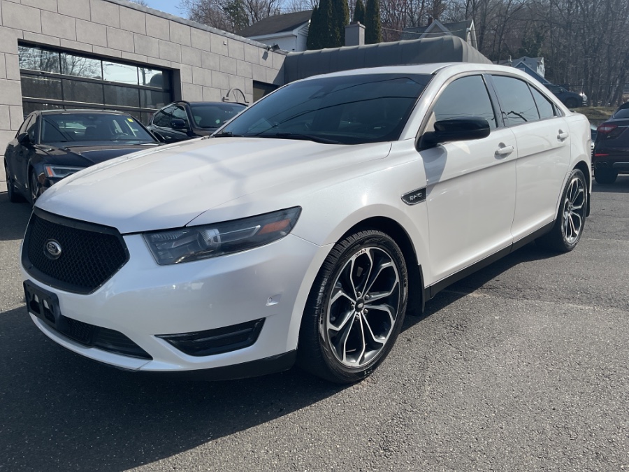 2015 Ford Taurus 4dr Sdn SHO AWD photo