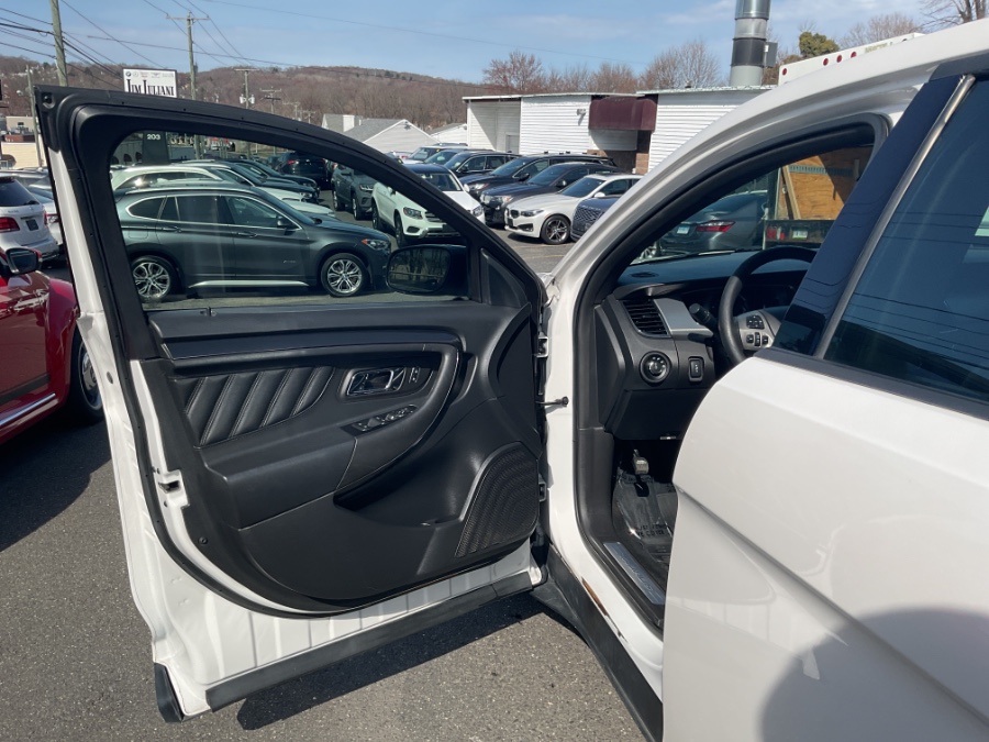 2015 Ford Taurus 4dr Sdn SHO AWD photo
