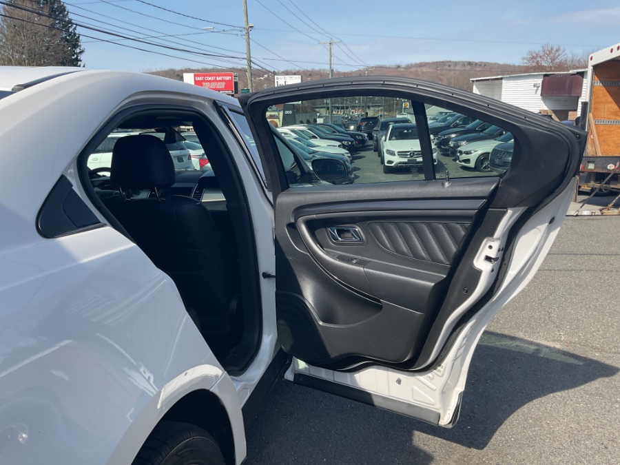 2015 Ford Taurus 4dr Sdn SHO AWD photo