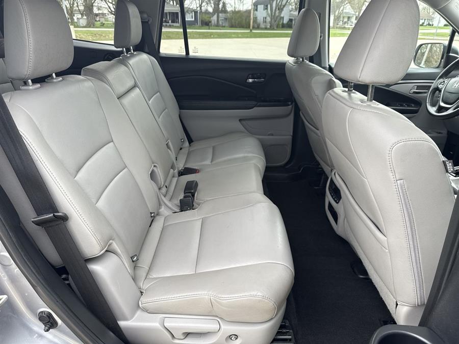 2017 Honda Pilot EX-L photo