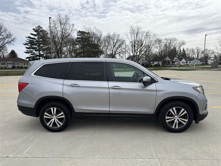 2017 Honda Pilot EX-L photo
