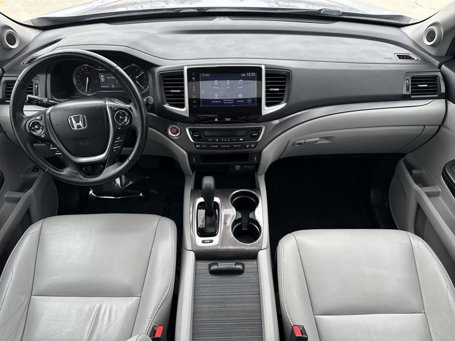 2017 Honda Pilot EX-L photo