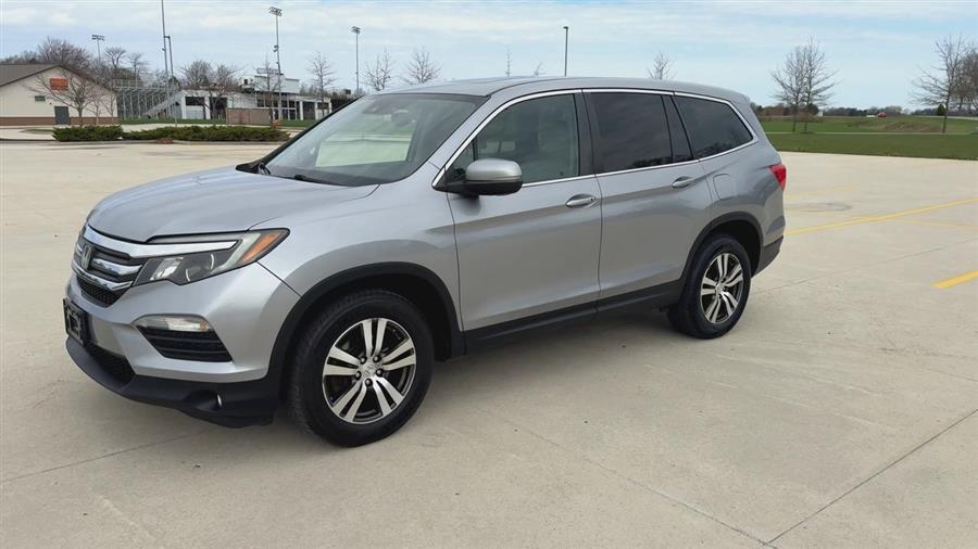 2017 Honda Pilot EX-L photo