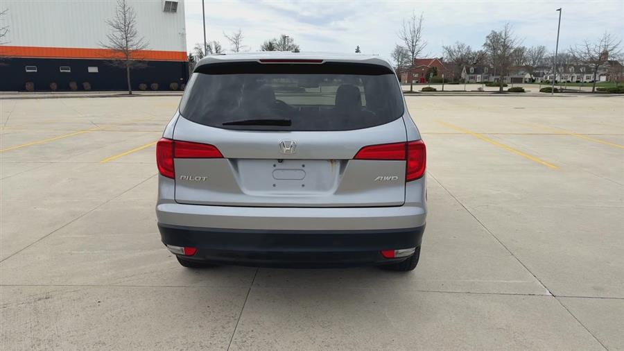2017 Honda Pilot EX-L photo