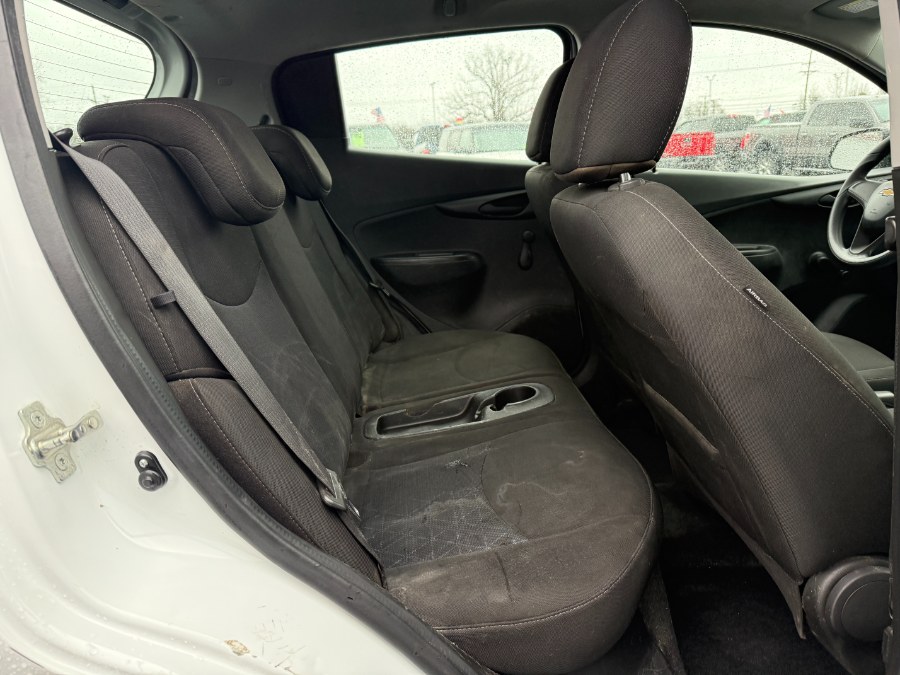 2019 Chevrolet Spark 4dr HB CVT LS photo
