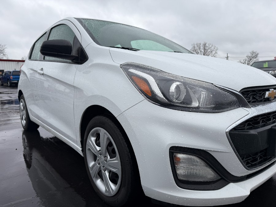 2019 Chevrolet Spark 4dr HB CVT LS photo