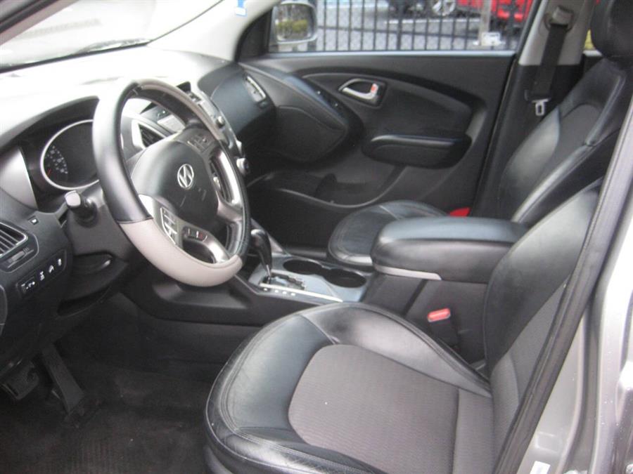 2012 Hyundai Tucson GLS photo