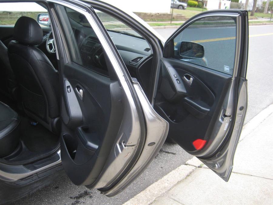 2012 Hyundai Tucson GLS photo