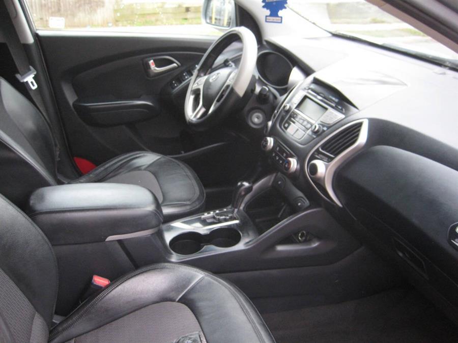 2012 Hyundai Tucson GLS photo