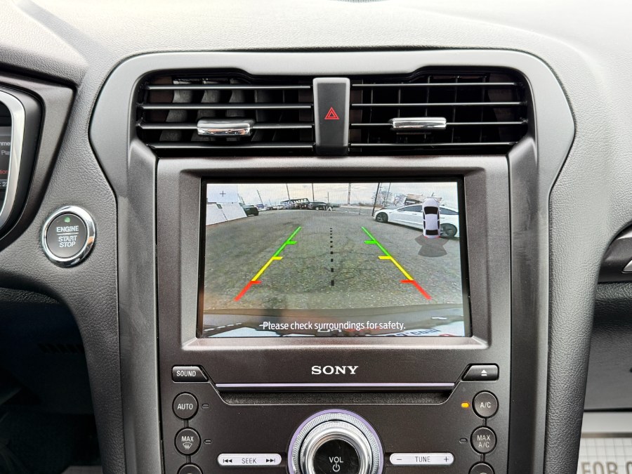 2019 Ford Fusion Energi Titanium FWD photo