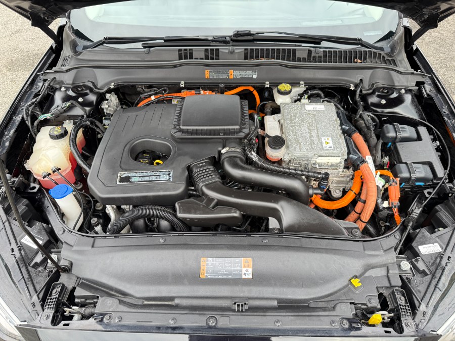 2019 Ford Fusion Energi Titanium FWD photo