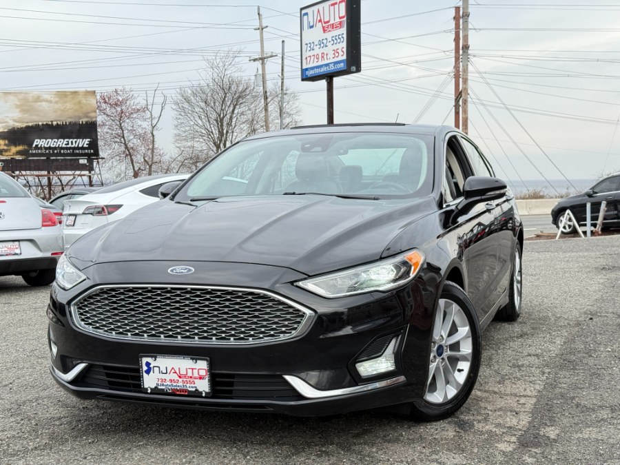 2019 Ford Fusion Energi Titanium FWD photo