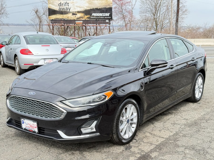 2019 Ford Fusion Energi Titanium FWD photo