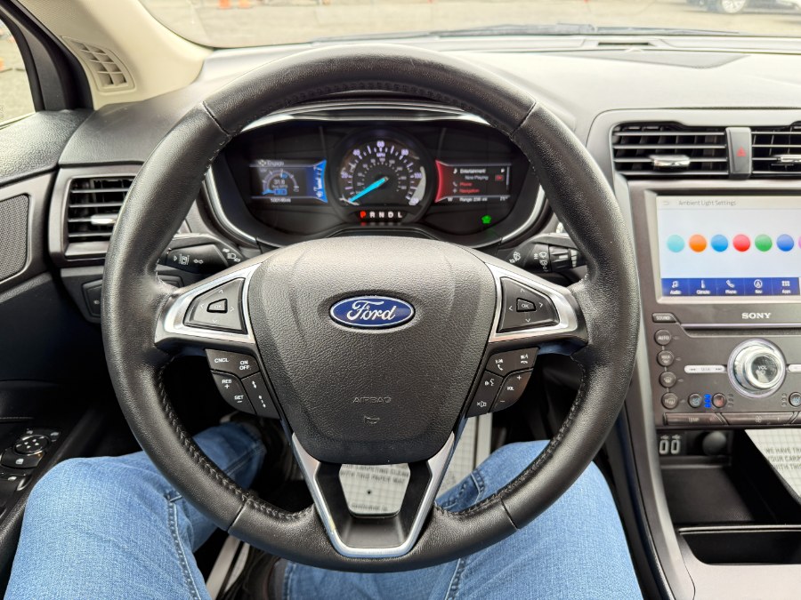 2019 Ford Fusion Energi Titanium FWD photo