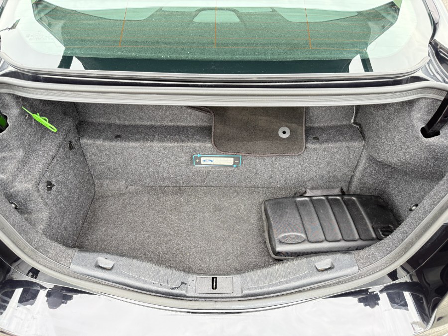 2019 Ford Fusion Energi Titanium FWD photo