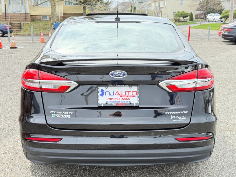 2019 Ford Fusion Energi Titanium FWD photo
