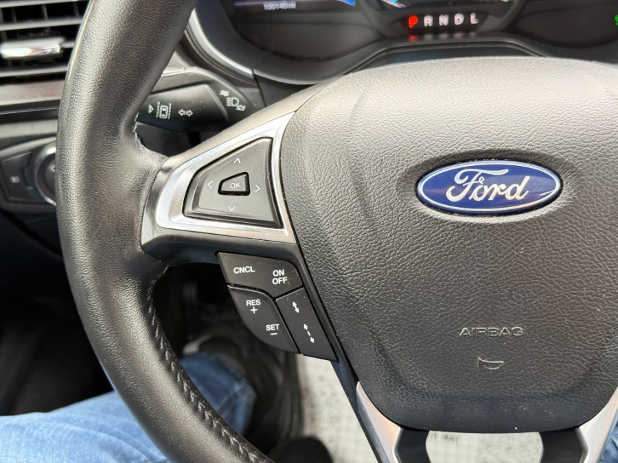2019 Ford Fusion Energi Titanium FWD photo