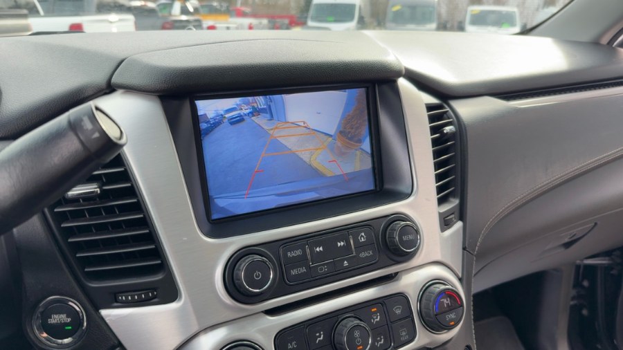 2017 GMC Yukon 4WD 4dr SLT photo