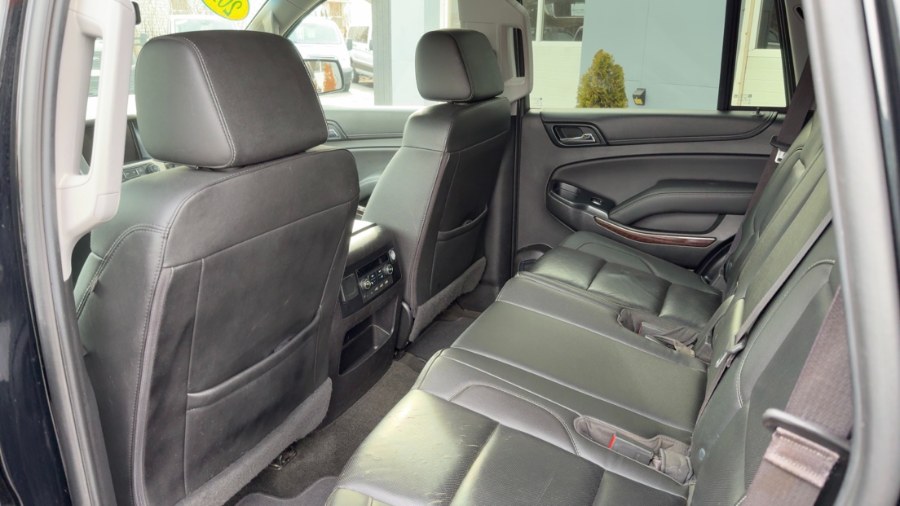 2017 GMC Yukon 4WD 4dr SLT photo