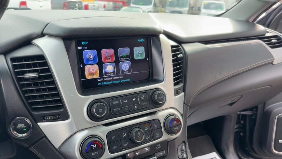 2017 GMC Yukon 4WD 4dr SLT photo