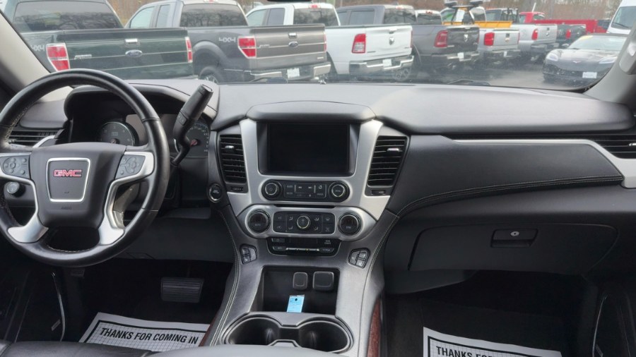 2017 GMC Yukon 4WD 4dr SLT photo