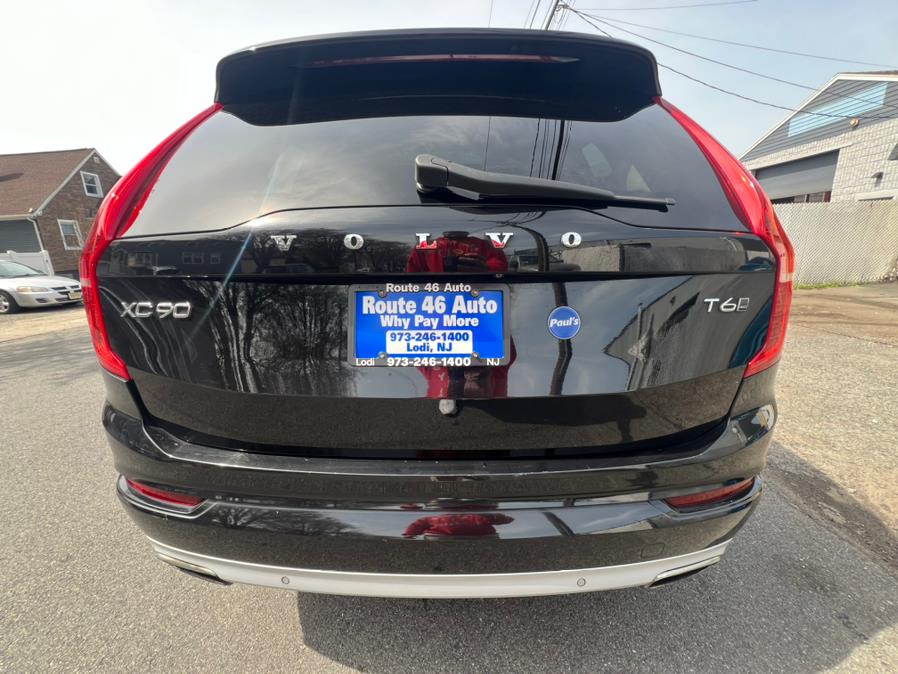 2016 Volvo XC90 AWD 4dr T6 Momentum photo