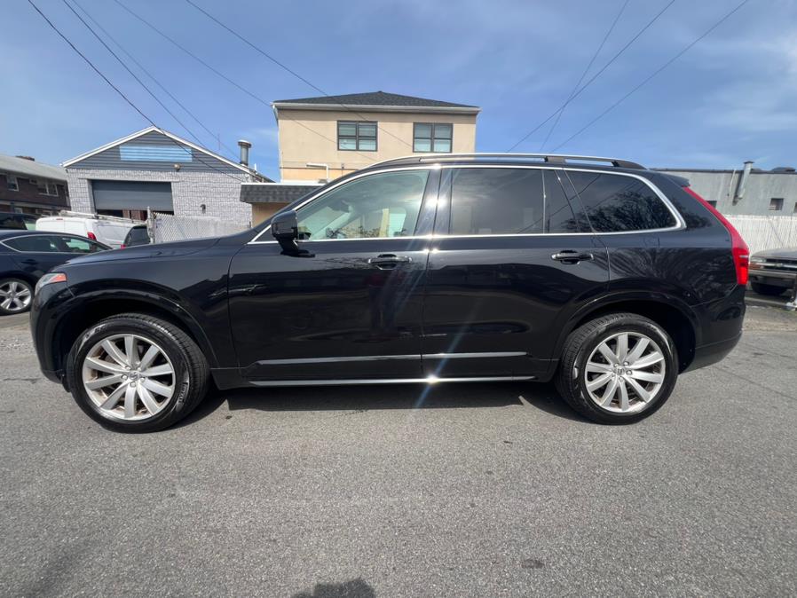 2016 Volvo XC90 AWD 4dr T6 Momentum photo