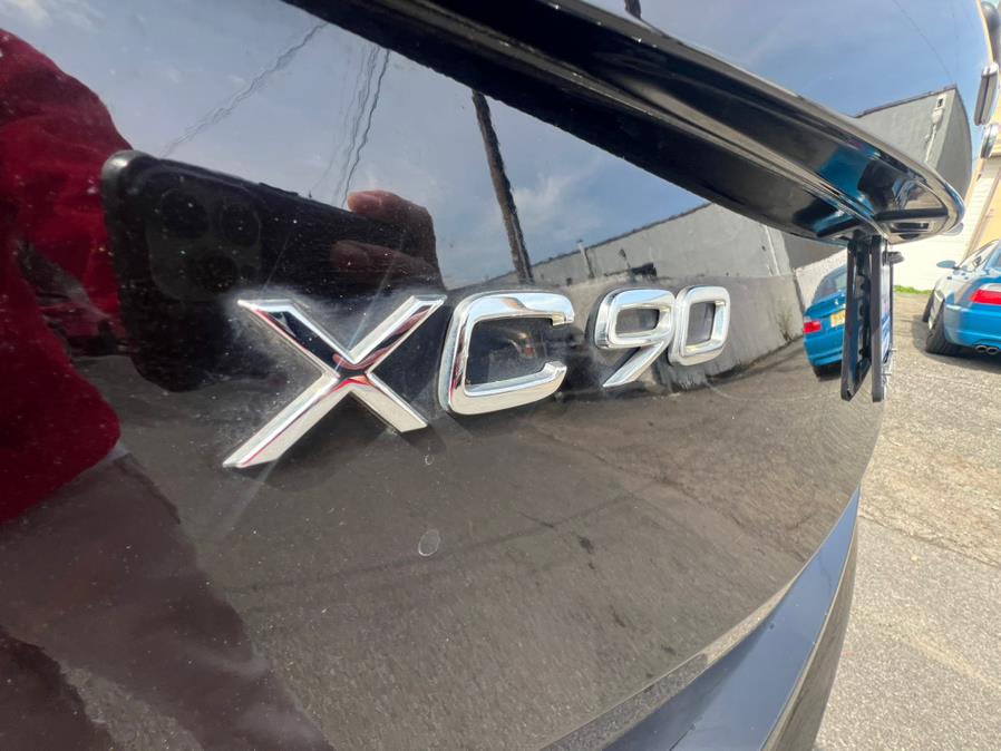 2016 Volvo XC90 AWD 4dr T6 Momentum photo
