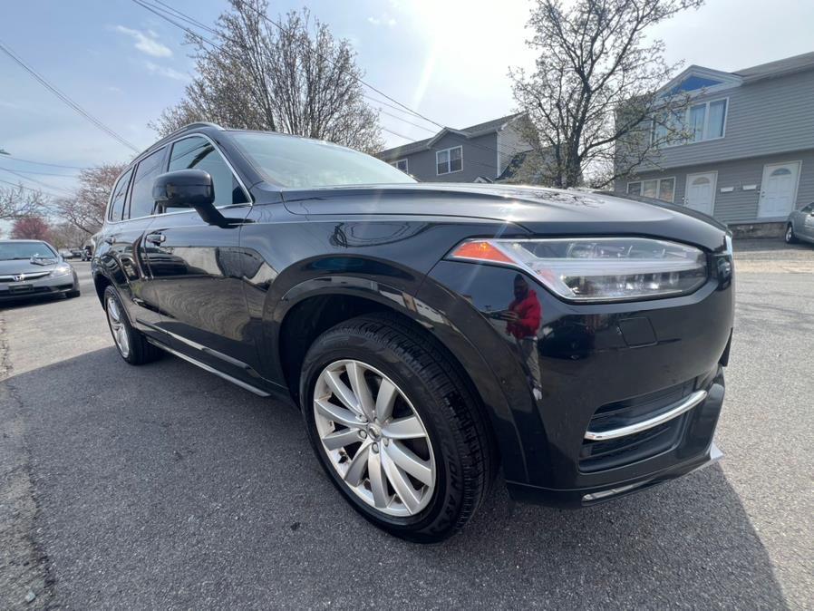 2016 Volvo XC90 AWD 4dr T6 Momentum photo