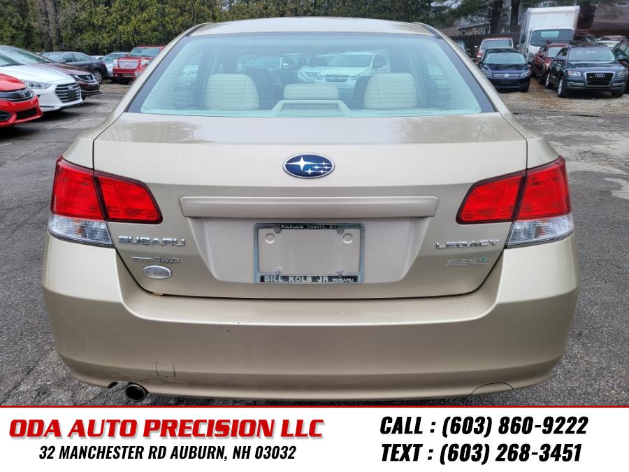 2010 Subaru Legacy 2.5i photo