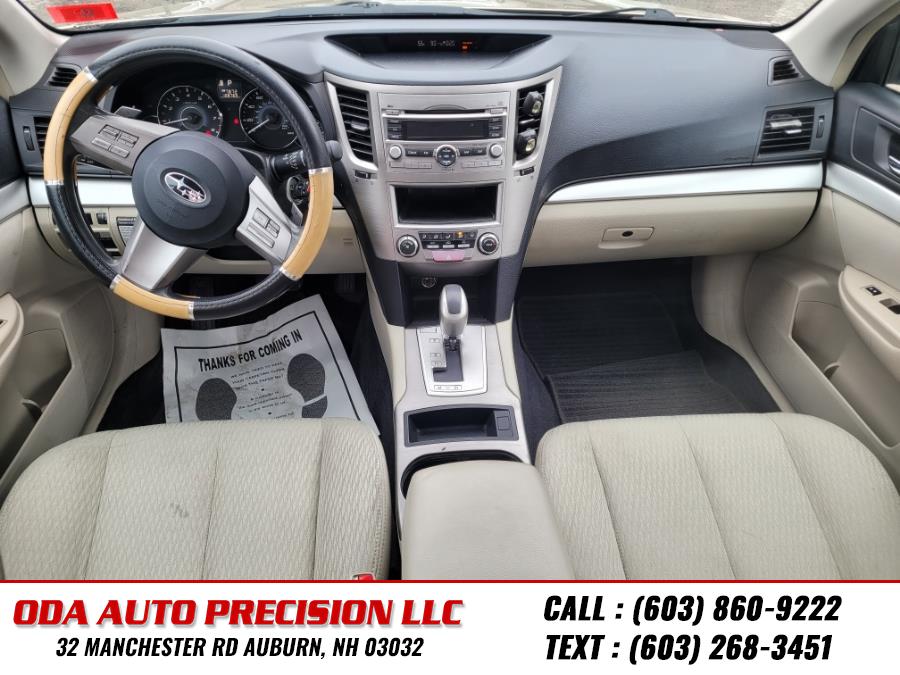 2010 Subaru Legacy 2.5i photo