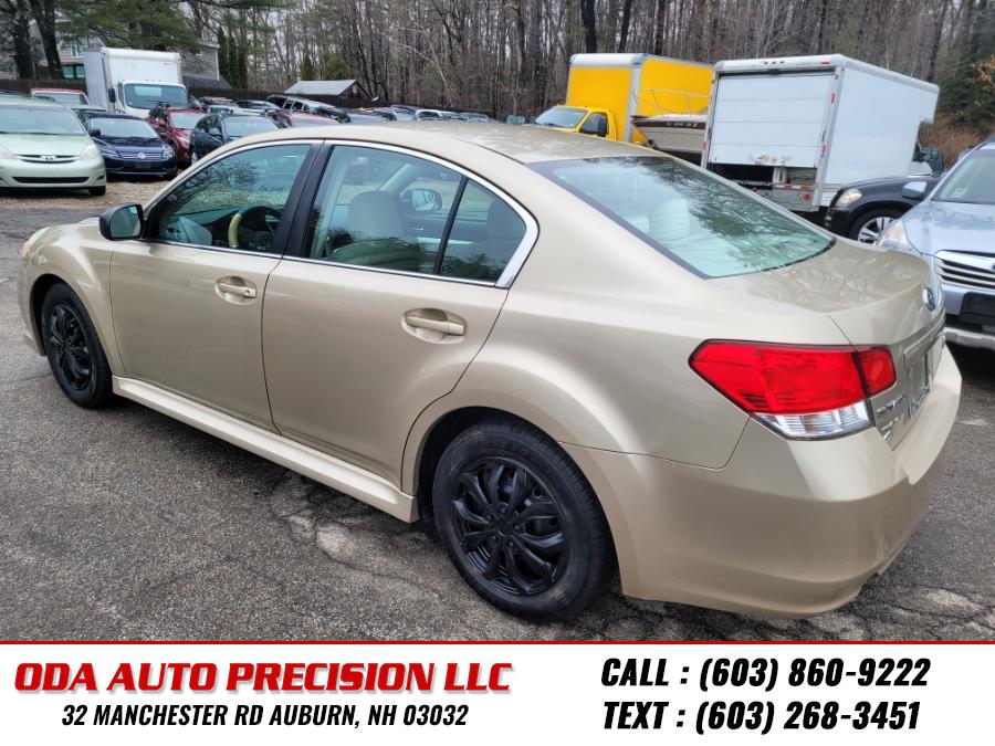 2010 Subaru Legacy 2.5i photo
