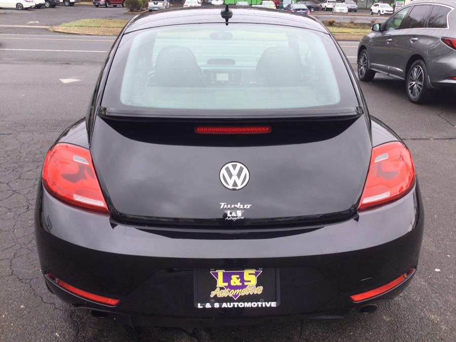2013 Volkswagen Beetle Turbo PZEV photo