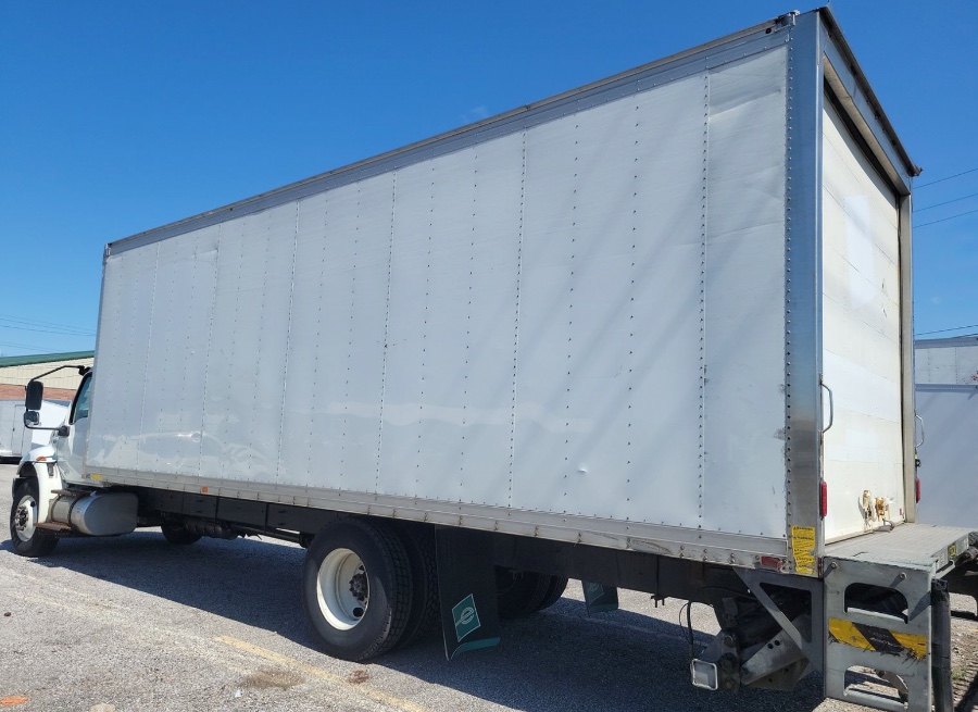 2021 International MV 26FT BOX TRUCK LIFT GATE NON C photo
