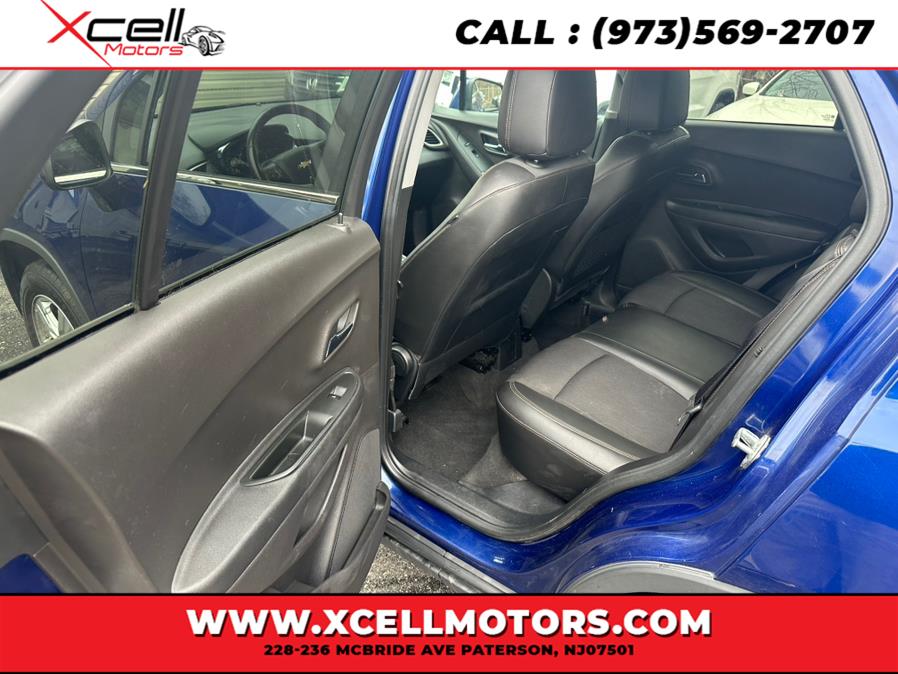 2017 Chevrolet Trax AWD 4dr LT photo