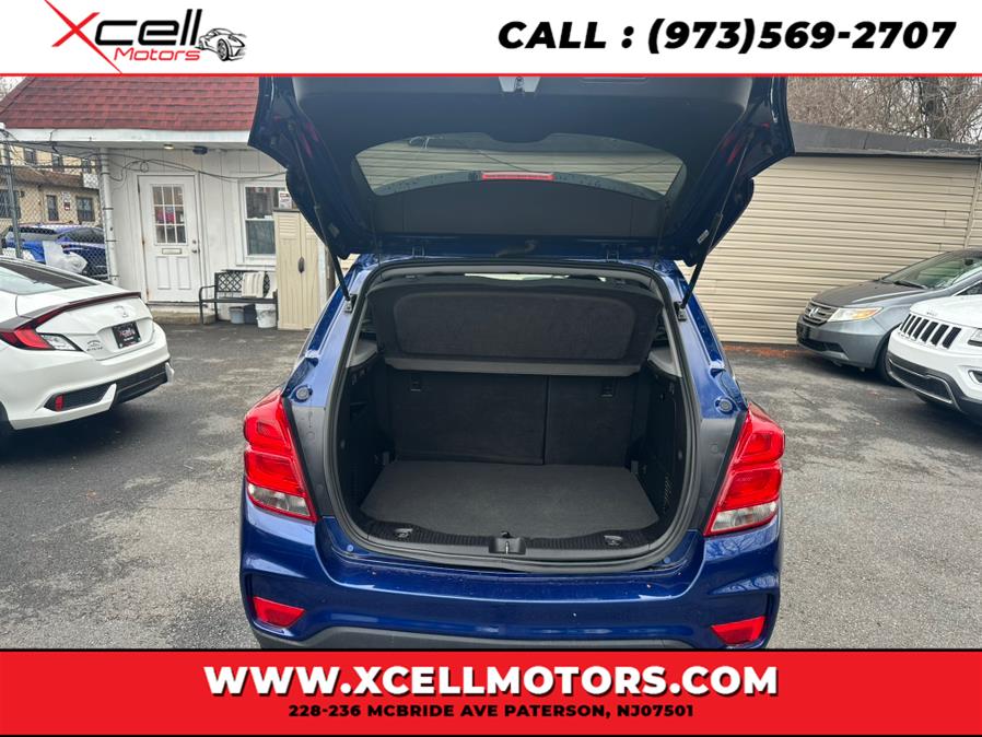 2017 Chevrolet Trax AWD 4dr LT photo