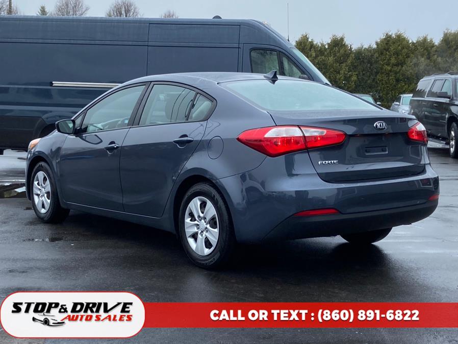 2016 Kia Forte 4dr Sdn Auto LX photo