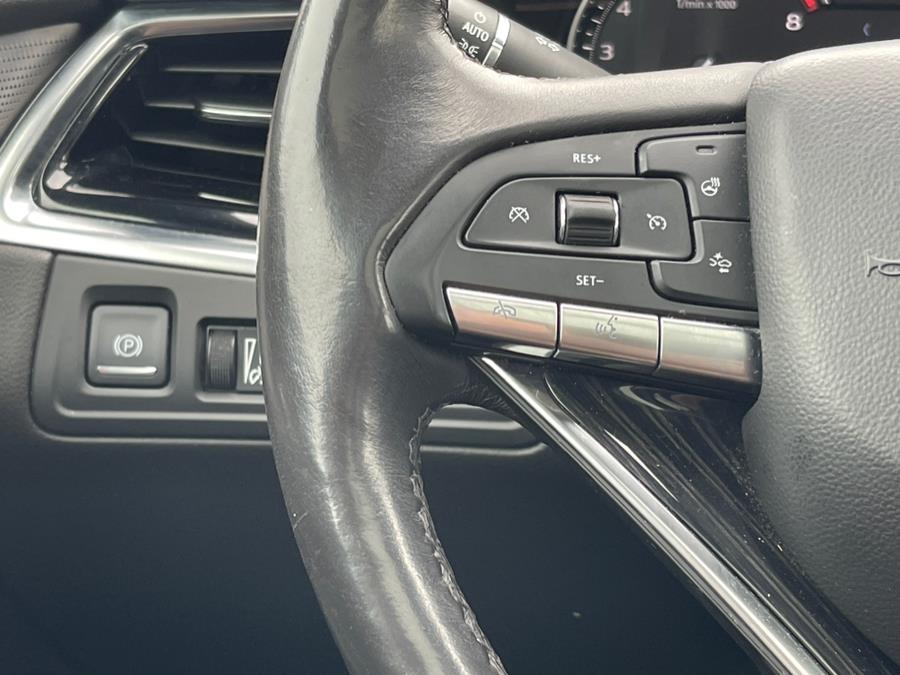 2023 Cadillac XT6 AWD 4dr Premium Luxury photo