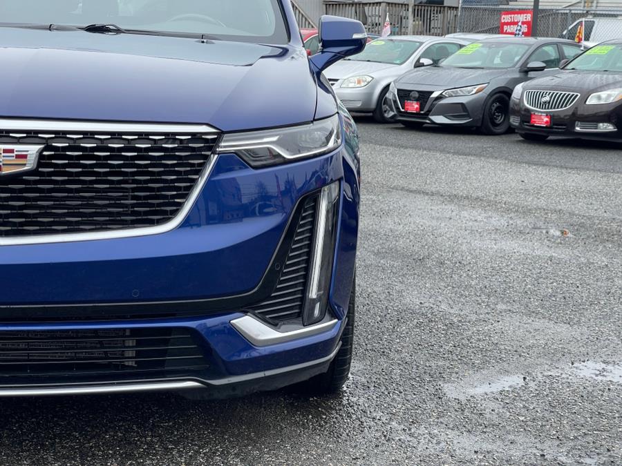 2023 Cadillac XT6 AWD 4dr Premium Luxury photo