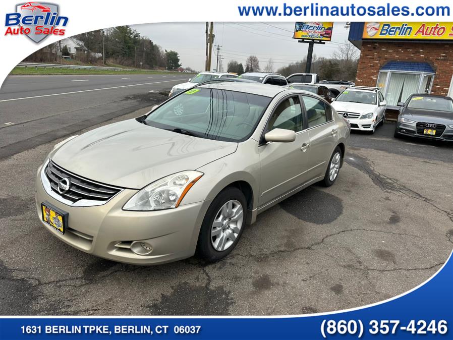2010 Nissan Altima 2.5 photo