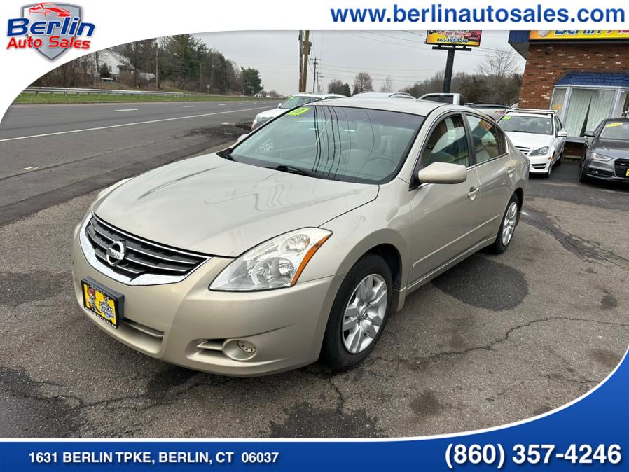 2010 Nissan Altima 2.5 photo