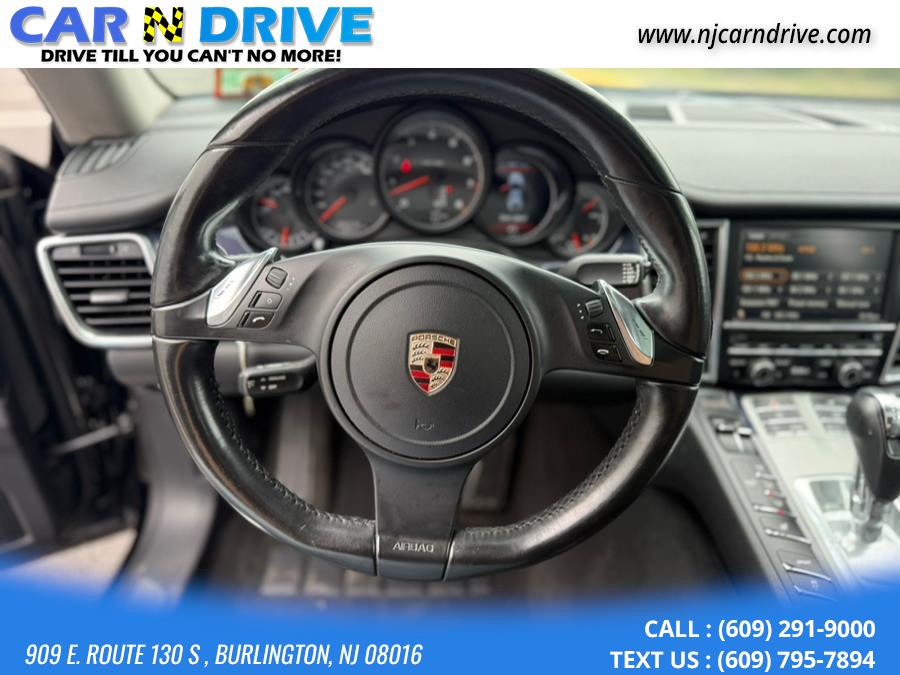 2011 Porsche Panamera photo