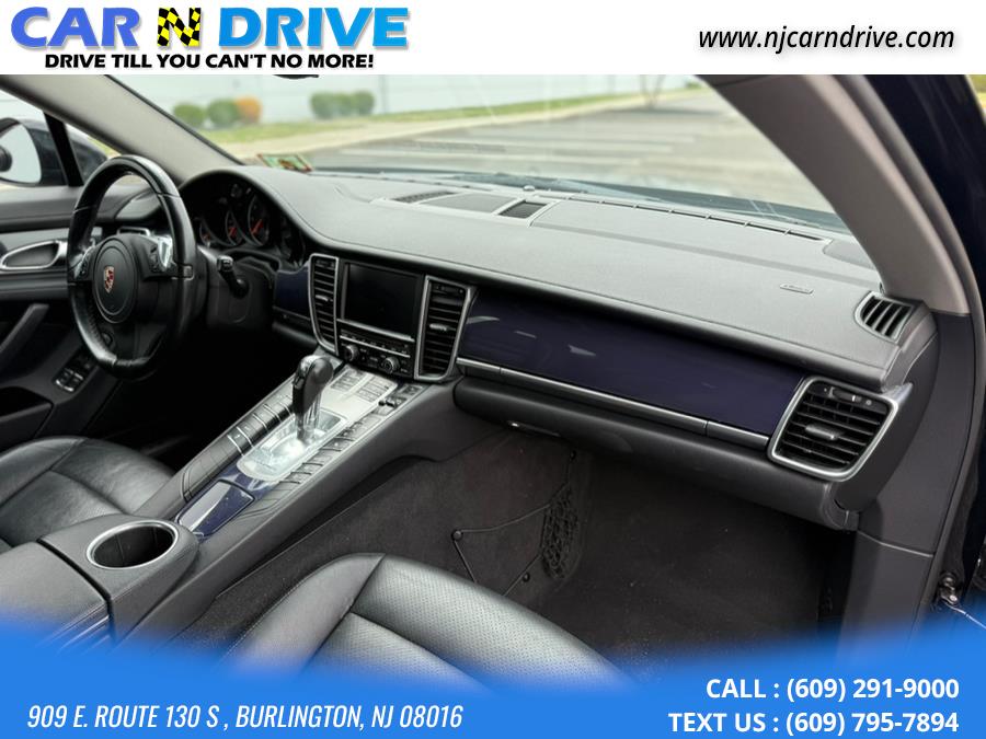 2011 Porsche Panamera photo