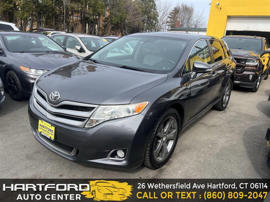 2014 Toyota Venza LE photo