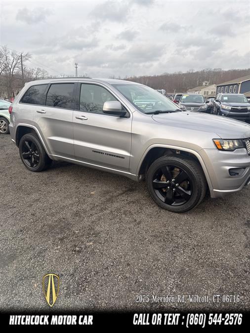 2017 Jeep Grand Cherokee Altitude photo