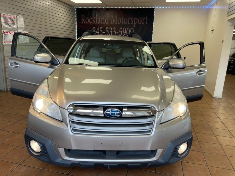 2014 Subaru Outback 2.5i Premium photo