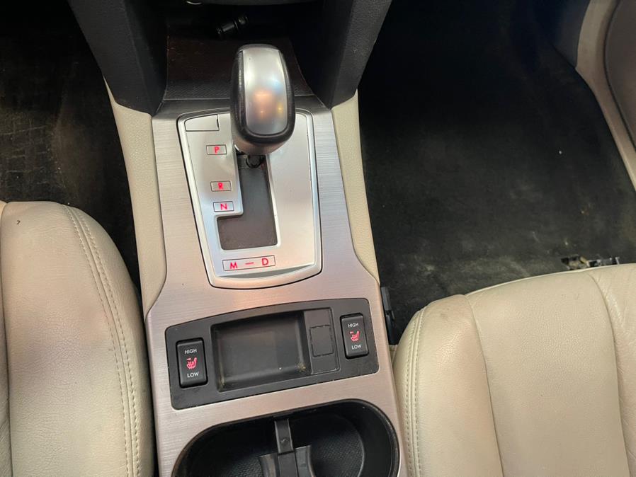 2014 Subaru Outback 2.5i Premium photo