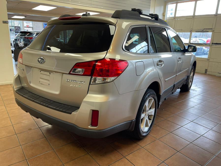 2014 Subaru Outback 2.5i Premium photo