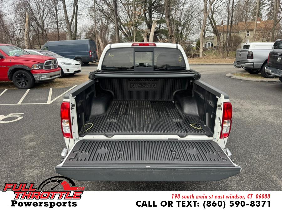 2014 Nissan Frontier S photo